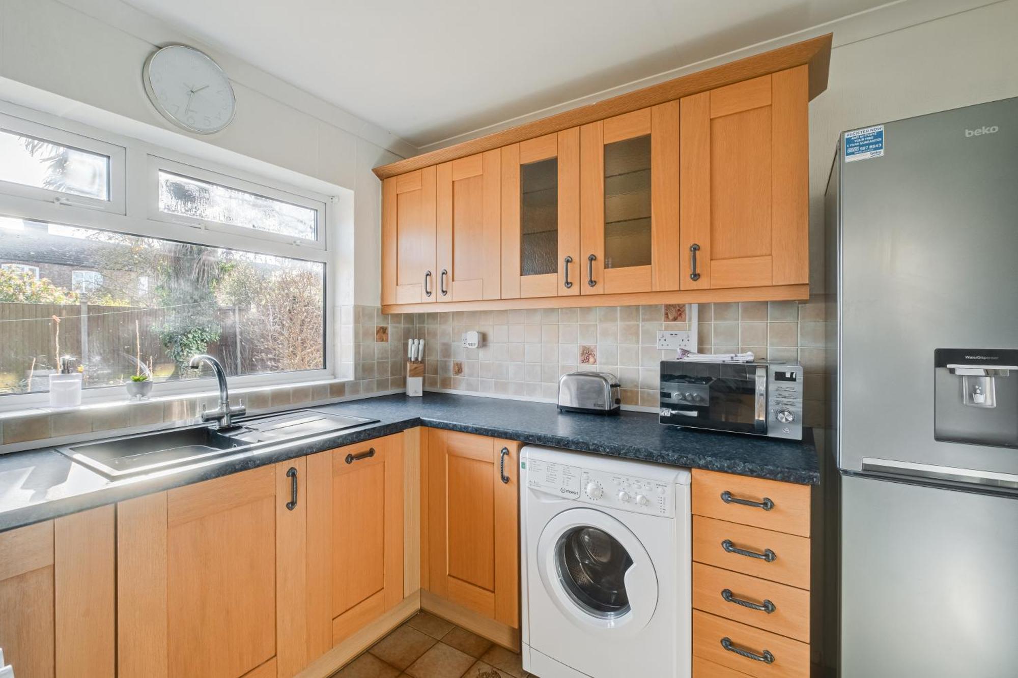 Comfy And Freshly Redecorated Home By Our Home Short Stays Close To Town Centre With Free Parking Bedford Exterior photo